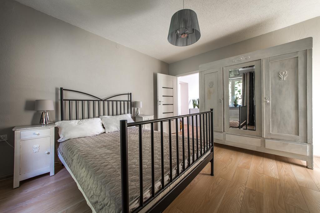 Apartamenty Jablonowa Zielona Góra Exterior foto